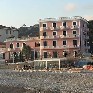 hotel-piccolo-lido.hotelitalianriviera.com/